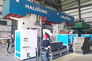 伺服螺旋壓力機(jī) 伺服螺旋壓力機(jī)